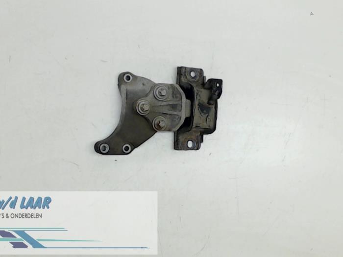 Gebrauchte Motorlager Opel Corsa D 1.3 CDTi 16V ecoFLEX Preis € 30,00 Margenregelung angeboten von Autodemontage van de Laar