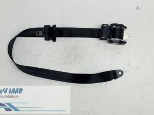 Used Rear seatbelt, left Peugeot Expert (224) 2.0 HDi 110 Price € 40,00 Margin scheme offered by Autodemontage van de Laar
