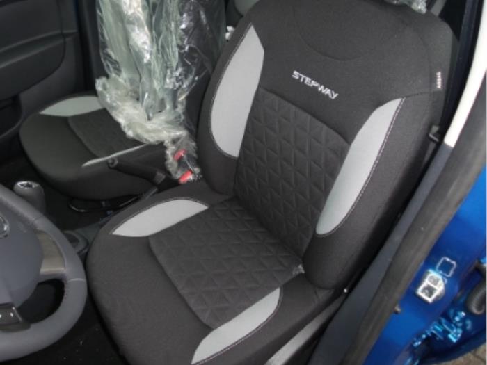 Kit revêtement (complet) d'un Dacia Sandero II 0.9 TCE 12V 2015