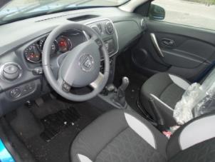 Usados Juego de tapicería (completo) Dacia Sandero II 0.9 TCE 12V Precio € 450,00 Norma de margen ofrecido por Autodemontage van de Laar