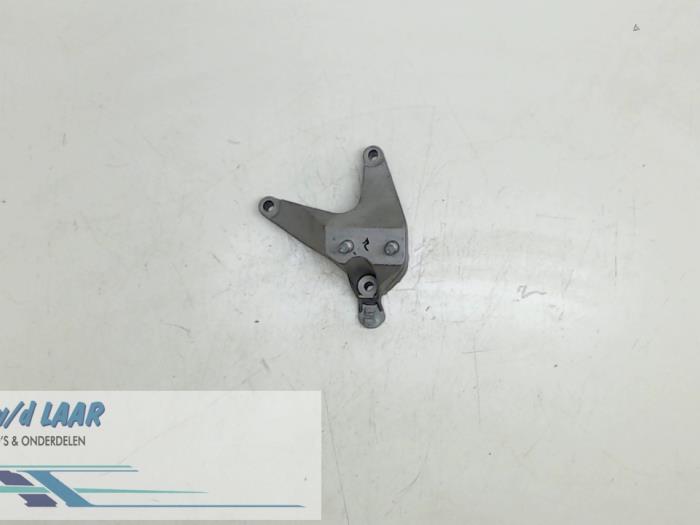 Used Engine mount Dacia Sandero II 0.9 TCE 12V Price € 35,00 Margin scheme offered by Autodemontage van de Laar