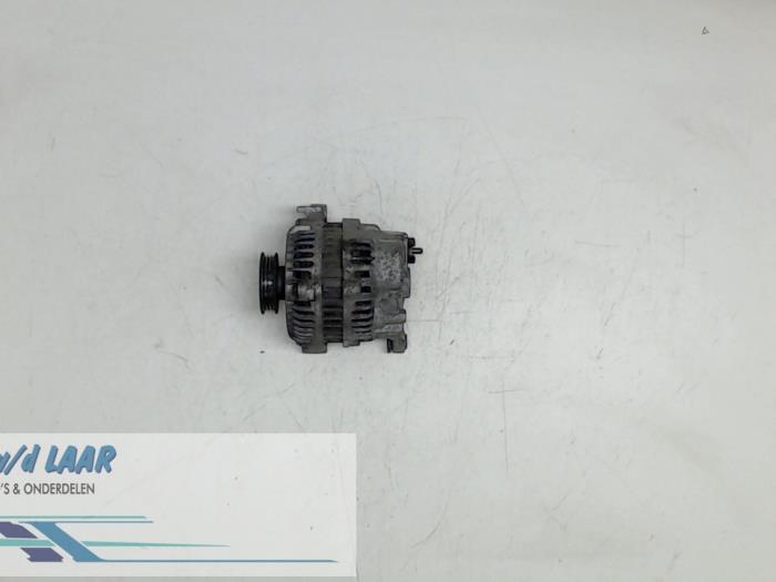 Begagnade Dynamo Renault Twingo (C06) 1.2 Pris € 50,00 Marginaltabell erbjuds av Autodemontage van de Laar