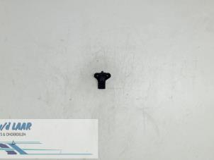 Begagnade MAP-sensor (insugsrör) Volkswagen Transporter Pris € 30,00 Marginaltabell erbjuds av Autodemontage van de Laar