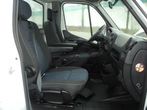 Used Set of upholstery (complete) Nissan NV 400 2.3 dCi 125 16V Price on request offered by Autodemontage van de Laar