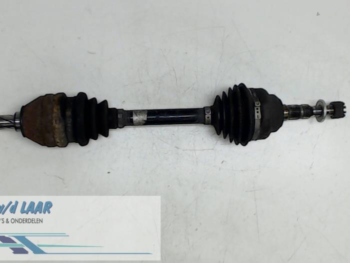 Gebrauchte Antriebswelle links vorne Opel Monza Preis € 50,00 Margenregelung angeboten von Autodemontage van de Laar