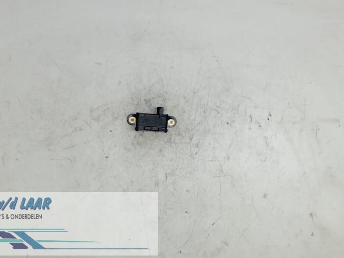 Begagnade Esp Duo-sensor Peugeot 207/207+ (WA/WC/WM) 1.6 HDi 16V Pris € 60,00 Marginaltabell erbjuds av Autodemontage van de Laar