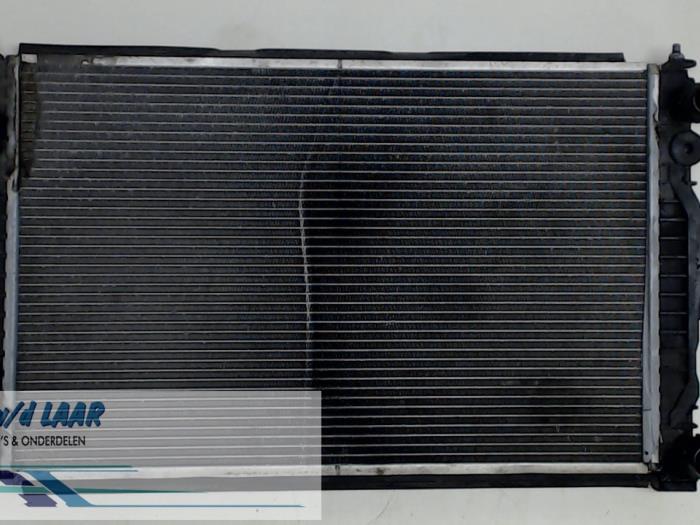 Usagé Radiateur Audi A6 Quattro (C5) 1.8 20V T Prix € 25,00 Règlement à la marge proposé par Autodemontage van de Laar