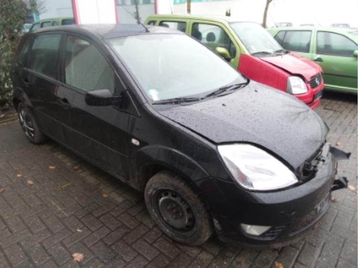 Used Engine management computer Ford Fiesta 5 (JD/JH) 1.4 TDCi Price € 140,00 Margin scheme offered by Autodemontage van de Laar