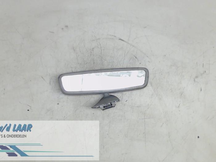 Rear view mirror from a Mercedes-Benz CLK (W209) 2.6 240 V6 18V 2003