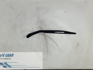 Used Rear wiper arm Fiat Punto II (188) 1.2 60 S Price € 15,00 Margin scheme offered by Autodemontage van de Laar