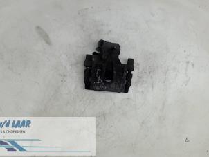 Used Rear brake calliper, left Ford Focus 2 1.8 TDCi 16V Price € 50,00 Margin scheme offered by Autodemontage van de Laar