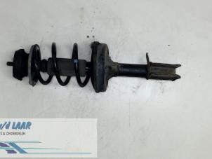 Used Front shock absorber rod, right Renault Twingo II (CN) 1.2 16V Price € 50,00 Margin scheme offered by Autodemontage van de Laar