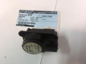 Used Heater valve motor Mercedes Vito (639.6) 2.2 115 CDI 16V Price € 30,00 Margin scheme offered by Autodemontage van de Laar