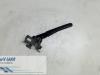 Parking brake lever from a Peugeot 307 (3A/C/D), 2000 / 2009 2.0 HDi 110 FAP, Hatchback, Diesel, 1.997cc, 79kW (107pk), FWD, DW10ATED; RHS, 2000-08 / 2007-03 2002