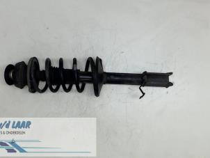 Used Front shock absorber rod, right Dacia Sandero I (BS) 1.6 MPI 85 Price € 50,00 Margin scheme offered by Autodemontage van de Laar