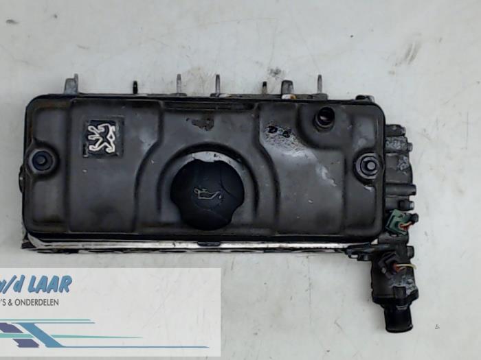 Begagnade Topplock Peugeot 206 Pris € 150,00 Marginaltabell erbjuds av Autodemontage van de Laar