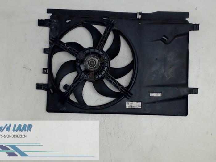 Begagnade Fläktmotor Fiat Punto II (188) 1.2 Bifuel Pris € 50,00 Marginaltabell erbjuds av Autodemontage van de Laar