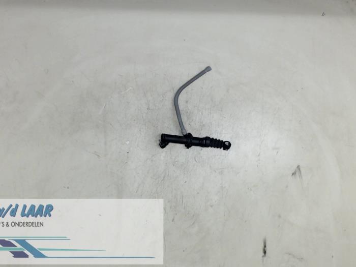 Renault Clio Clutch slave cylinders stock