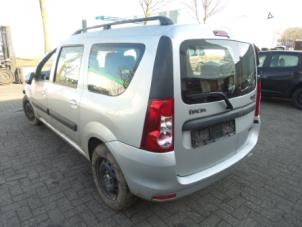 Used Rear shock absorber, left Dacia Logan MCV (KS) 1.6 16V Price € 25,00 Margin scheme offered by Autodemontage van de Laar