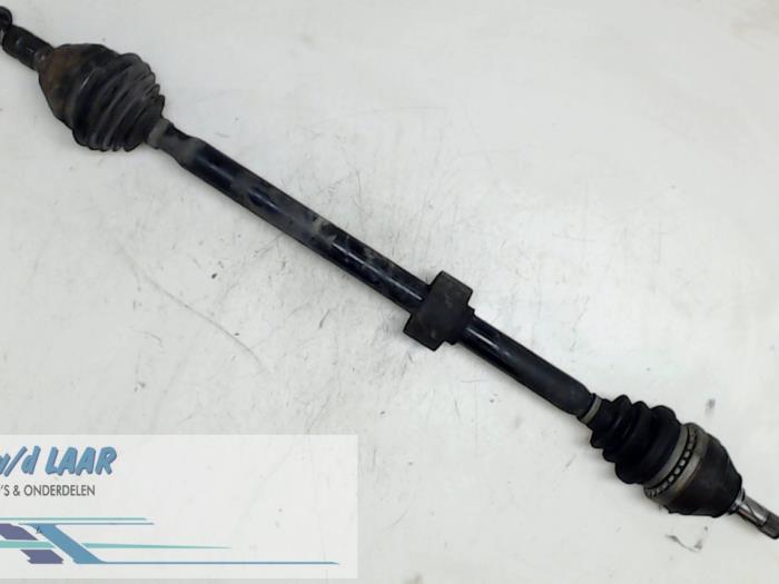 Front drive shaft, right from a Opel Signum (F48) 1.8 16V 2005