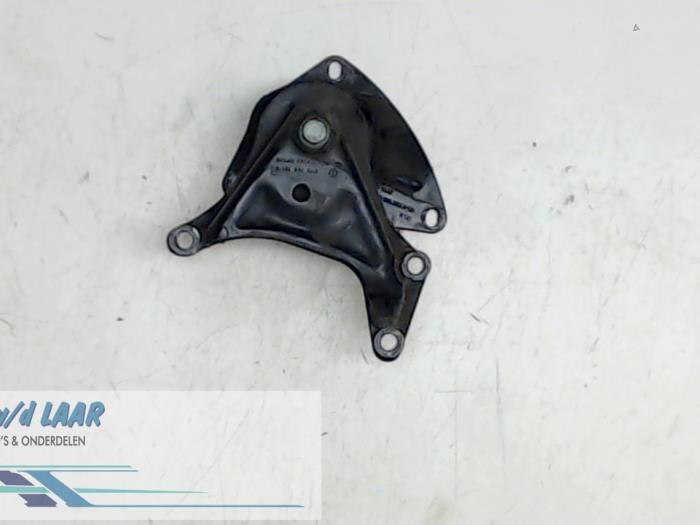 Used Engine mount Volkswagen Lupo (6X1) Price € 30,00 Margin scheme offered by Autodemontage van de Laar