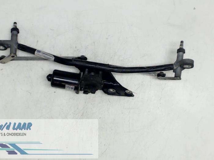Wiper motor + mechanism from a Ford Transit Connect 1.8 TDCi 90 2008