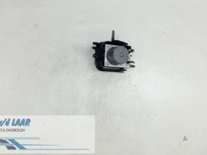 Usados Bomba ABS Citroen Xsara Picasso (CH) 2.0 16V Precio € 150,00 Norma de margen ofrecido por Autodemontage van de Laar
