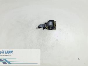 Begagnade Bakre säkerhetsbälte, mitten Citroen Xsara Picasso (CH) 2.0 16V Pris € 50,00 Marginaltabell erbjuds av Autodemontage van de Laar