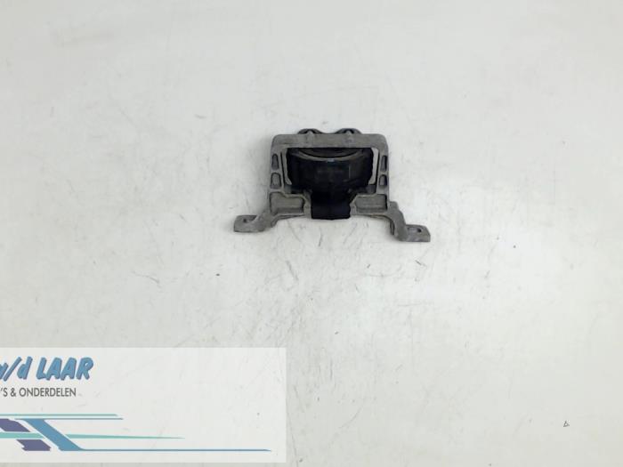 Used Engine mount Ford Focus 2 1.6 Ti-VCT 16V Price € 40,00 Margin scheme offered by Autodemontage van de Laar