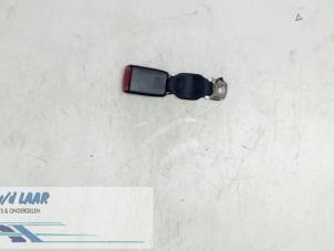 Usagé Insertion ceinture de sécurité arrière droite Citroen C1 Prix € 30,00 Règlement à la marge proposé par Autodemontage van de Laar