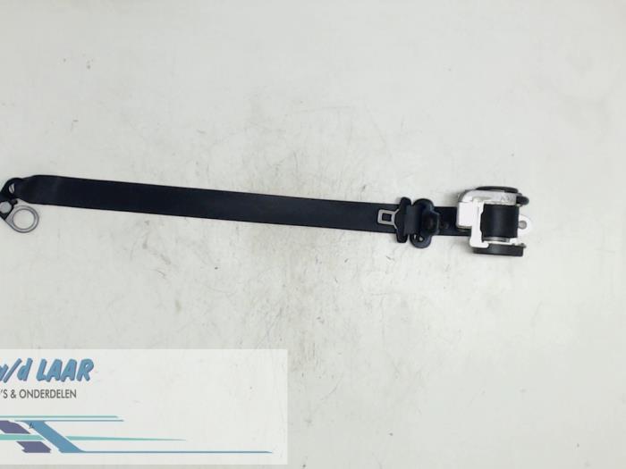 Front seatbelt, right from a Mercedes-Benz A (W168) 1.6 A-160 1998