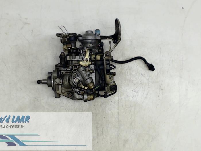 Gebrauchte Dieselpumpe Renault Laguna Preis € 200,00 Margenregelung angeboten von Autodemontage van de Laar