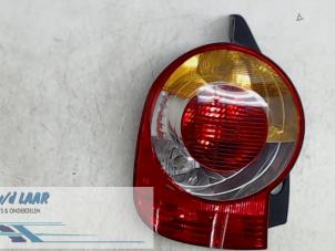 Gebrauchte Rücklicht links Renault Modus/Grand Modus (JP) 1.5 dCi 85 Preis € 35,00 Margenregelung angeboten von Autodemontage van de Laar