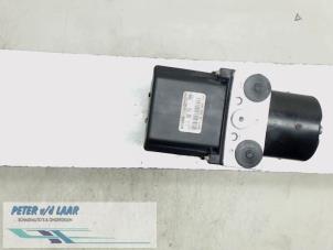 Usagé Pompe ABS Skoda Fabia (6Y5) 1.4i 16V Prix € 120,00 Règlement à la marge proposé par Autodemontage van de Laar