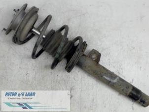 Used Front shock absorber rod, left BMW 3 serie (E46/4) 318i 16V Price € 40,00 Margin scheme offered by Autodemontage van de Laar