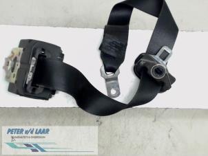 Used Front seatbelt, left BMW 3 serie (E46/4) 318i 16V Price € 40,00 Margin scheme offered by Autodemontage van de Laar