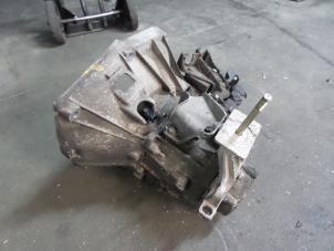 Getriebe van een Fiat Stilo (192A/B) 1.8 16V 5-Drs. 2001