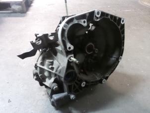 Getriebe van een Fiat Stilo (192A/B) 1.8 16V 5-Drs. 2001