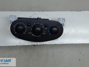 Used Heater control panel Dacia Sandero II 1.2 16V Price € 100,00 Margin scheme offered by Autodemontage van de Laar
