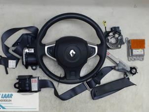 Usados Juego y módulo de airbag Renault Koleos I 2.5 16V 4x4 Precio de solicitud ofrecido por Autodemontage van de Laar