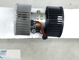 Used Heating and ventilation fan motor BMW 3 serie (E46/4) 316i 16V Price € 50,00 Margin scheme offered by Autodemontage van de Laar