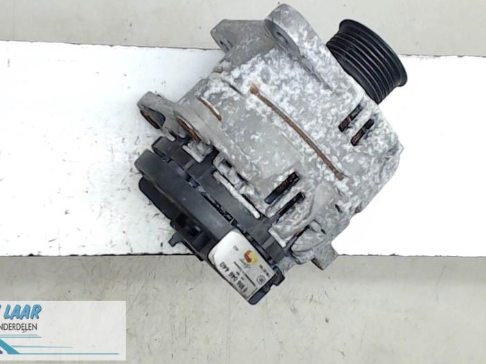 Gebrauchte Dynamo Renault Modus/Grand Modus (JP) 1.2 16V Preis € 50,00 Margenregelung angeboten von Autodemontage van de Laar