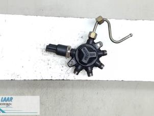 Used Fuel injector nozzle Renault Kangoo Price € 70,00 Margin scheme offered by Autodemontage van de Laar