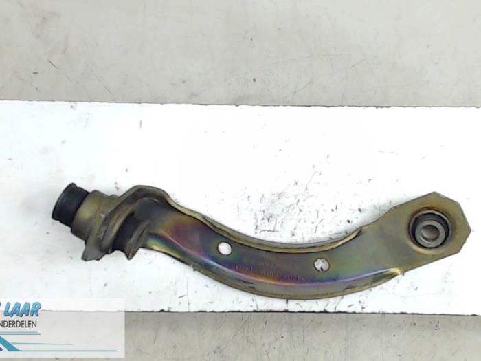 Used Engine mount Renault Megane II (BM/CM) 1.5 dCi 80 Price € 30,00 Margin scheme offered by Autodemontage van de Laar
