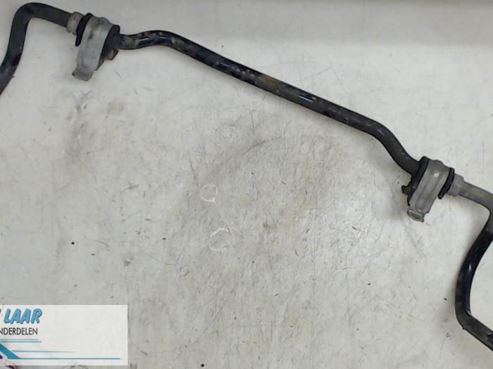 Używane Stabilizator przód Renault Modus/Grand Modus (JP) 1.6 16V Cena € 50,00 Procedura marży oferowane przez Autodemontage van de Laar
