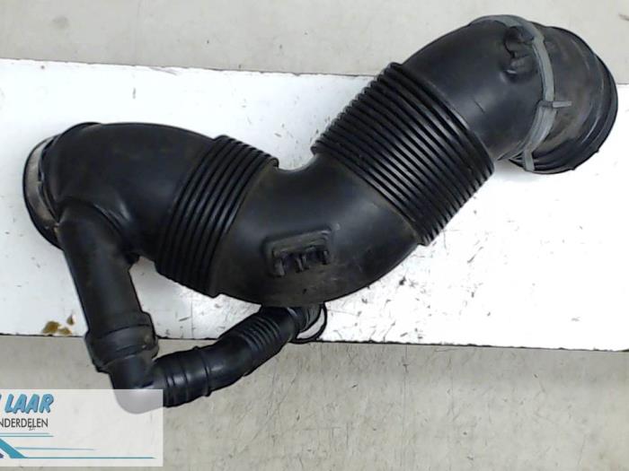 Hose (miscellaneous) from a Volkswagen Golf 2011