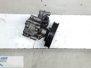 Used Power steering pump Fiat Doblo Cargo (223) 1.3 JTD 16V Multijet Price € 90,00 Margin scheme offered by Autodemontage van de Laar