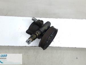 Used Power steering pump Volkswagen Golf IV (1J1) 1.6 Price € 100,00 Margin scheme offered by Autodemontage van de Laar