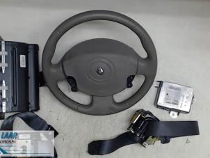Gebrauchte Airbag Set + Modul Renault Megane II CC (EM) 2.0 16V Preis auf Anfrage angeboten von Autodemontage van de Laar