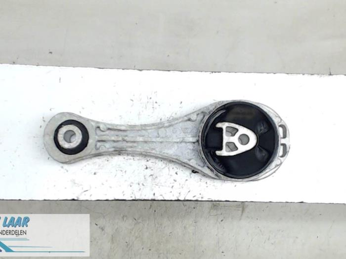 Used Engine mount Renault Kangoo Express (FW) ZE Price € 35,00 Margin scheme offered by Autodemontage van de Laar